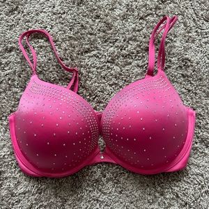 NWOT - Victoria’s Secret Very Sexy Push-up Bra